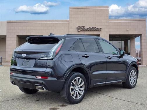 2022 Cadillac XT4 Sport