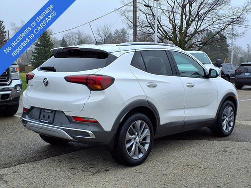White Frost Tricoat 2023 Buick Encore GX Essence