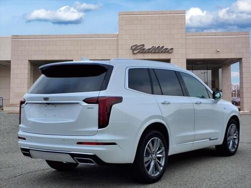 2023 Cadillac XT6 Premium Luxury AWD