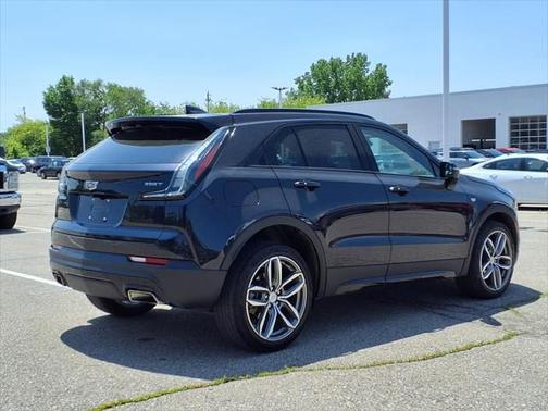 2022 Cadillac XT4 Sport