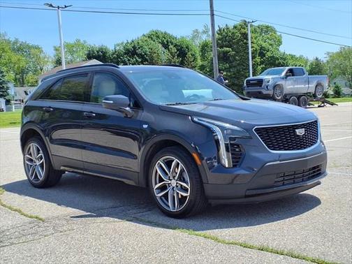 2022 Cadillac XT4 Sport