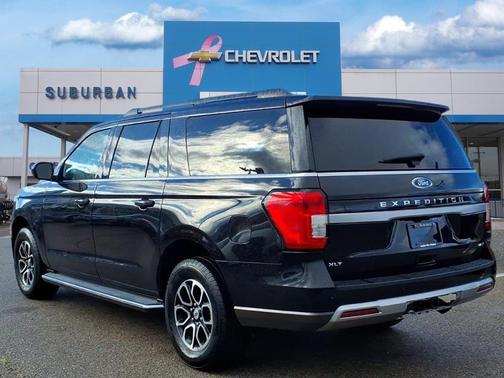 2022 Ford Expedition Max XLT