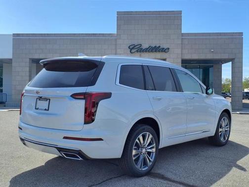 2025 Cadillac XT6 Premium Luxury AWD