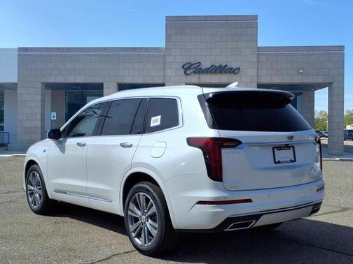 2025 Cadillac XT6 Premium Luxury AWD