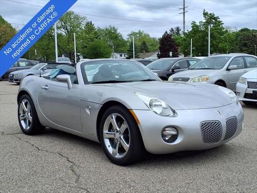 2009 Pontiac Solstice Base
