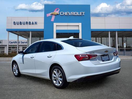 Summit White 2019 Chevrolet Malibu LT