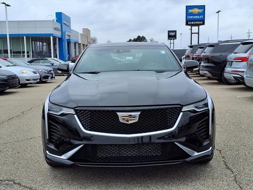 2023 Cadillac CT4 Sport