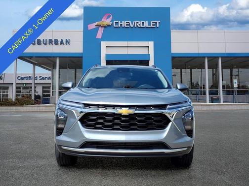 Sterling Gray Metallic 2024 Chevrolet Trax LT