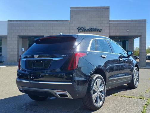 2025 Cadillac XT5 Premium Luxury