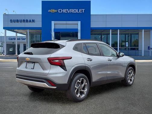 Sterling Gray Metallic 2026 Chevrolet Trax LT
