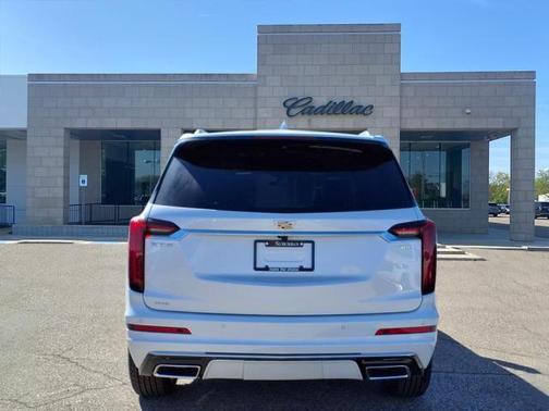 2025 Cadillac XT6 Premium Luxury AWD