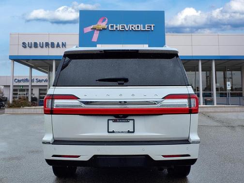 White Platinum 2019 Lincoln Navigator Reserve