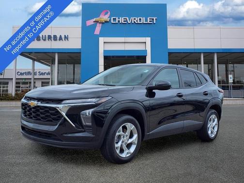 Mosaic Black Metallic 2024 Chevrolet Trax LS