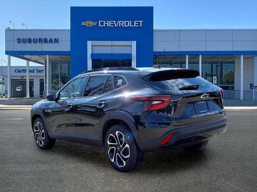 Mosaic Black Metallic 2026 Chevrolet Trax FWD 2RS