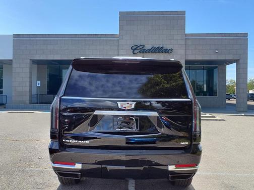2026 Cadillac Escalade ESV Luxury