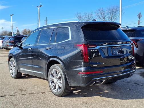 2024 Cadillac XT6 Premium Luxury AWD