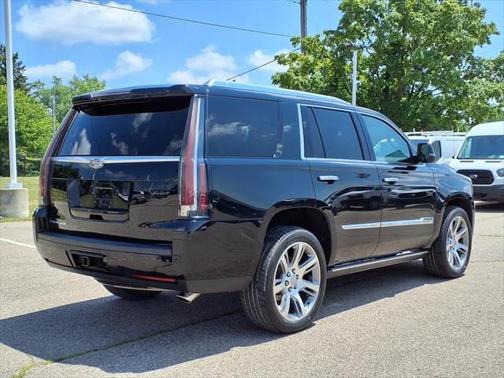 2016 Cadillac Escalade Premium