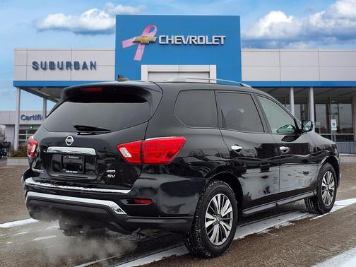 2019 Nissan Pathfinder SV