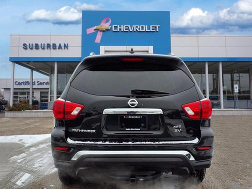 2019 Nissan Pathfinder SV