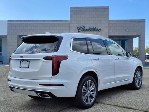 2025 Cadillac XT6 Premium Luxury AWD