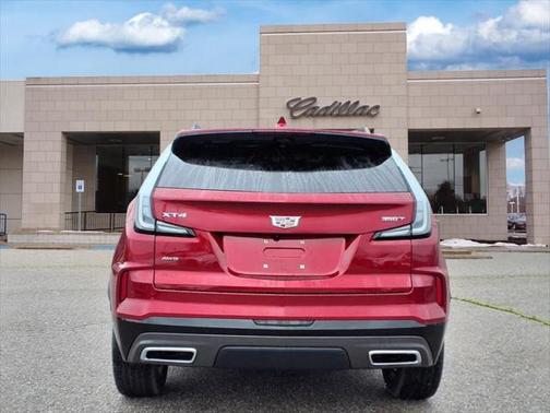 2025 Cadillac XT4 Sport