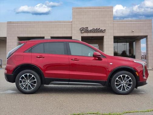 2025 Cadillac XT4 Sport