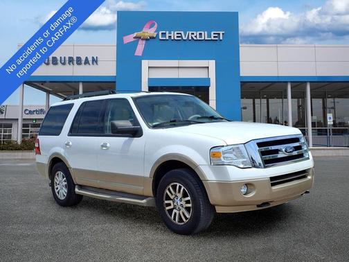 White Platinum Clearcoat Metallic 2014 Ford Expedition XLT