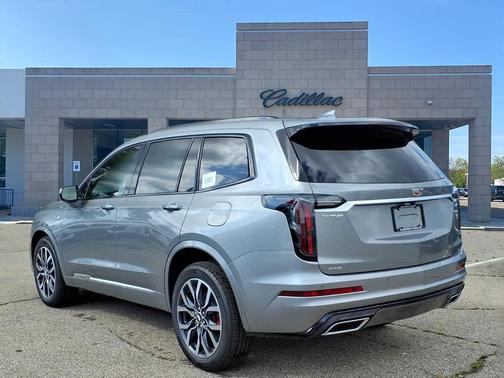 2025 Cadillac XT6 Sport AWD