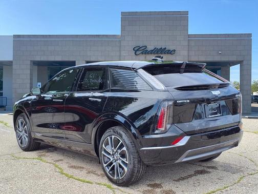 2025 Cadillac OPTIQ Sport 1 AWD