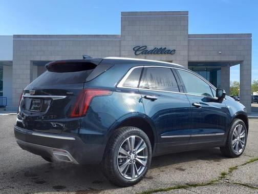 2025 Cadillac XT5 Premium Luxury
