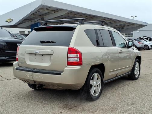 2010 Jeep Compass Sport