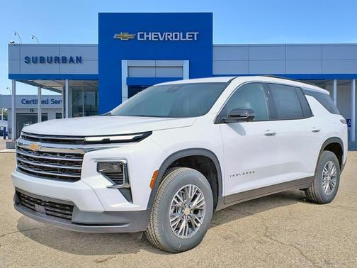 Polar White Tricoat 2026 Chevrolet Traverse LT