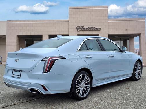 2021 Cadillac CT4 Premium Luxury