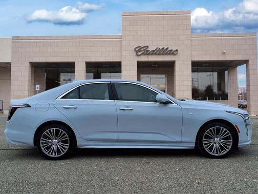 2021 Cadillac CT4 Premium Luxury