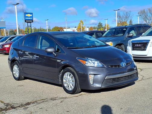 2015 Toyota Prius Plug-in Base