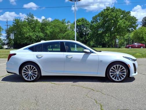 2023 Cadillac CT5 Premium Luxury RWD