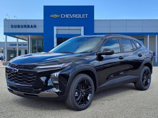 Mosaic Black Metallic 2026 Chevrolet Trax FWD ACTIV