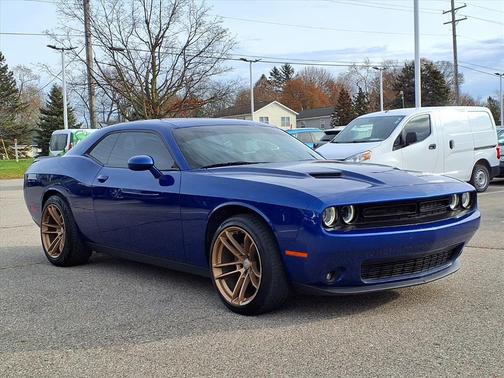 2020 Dodge Challenger SXT