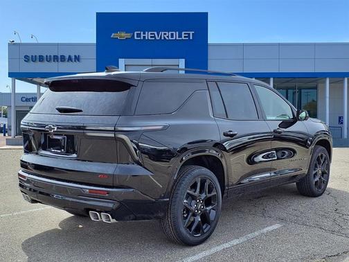 Mosaic Black Metallic 2026 Chevrolet Traverse RS