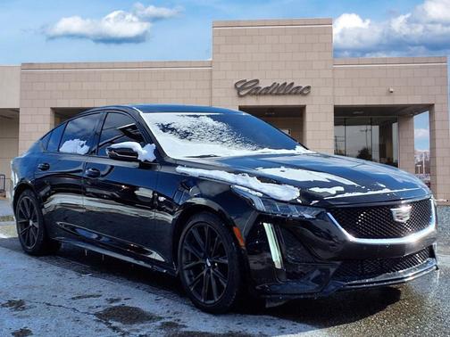 2022 Cadillac CT5 Sport