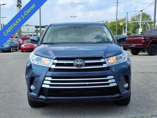2017 Toyota Highlander LE