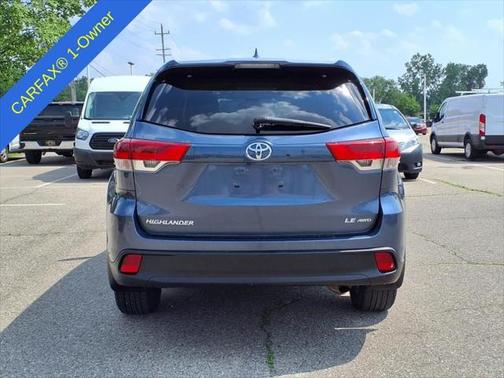 2017 Toyota Highlander LE