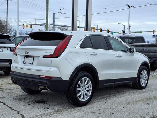 2023 Cadillac XT4 Luxury