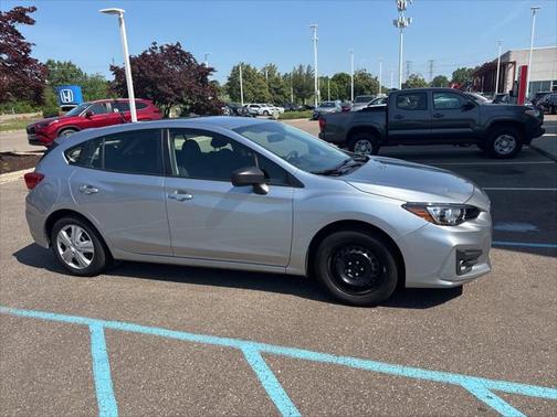 2017 Subaru Impreza 2.0i