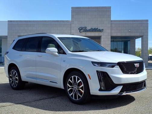 2025 Cadillac XT6 Sport AWD