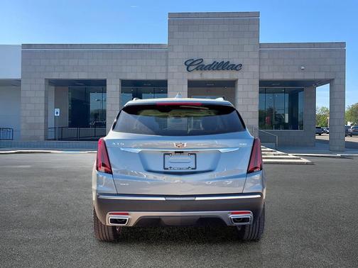 Argent Silver Metallic 2026 Cadillac XT5 Premium Luxury