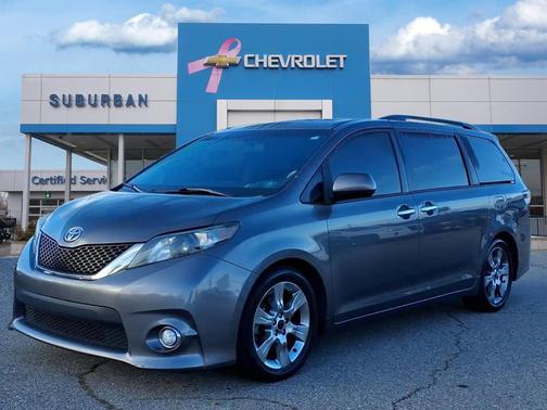 2013 Toyota Sienna SE