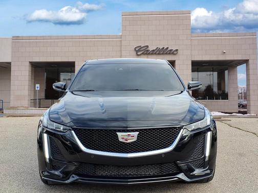 2024 Cadillac CT5 Sport