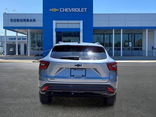 Sterling Gray Metallic 2026 Chevrolet Trax FWD 2RS