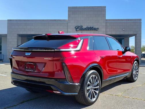 2026 Cadillac LYRIQ Sport